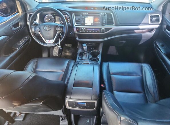 5TDJZRFHXHS399391 2017 TOYOTA HIGHLANDER Black Vista del salpicadero