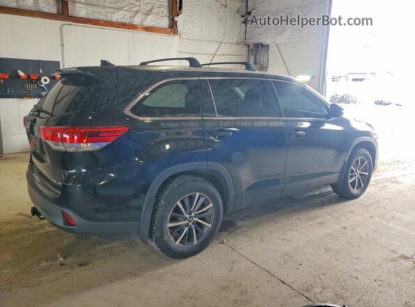 5TDJZRFHXHS518766 2017 TOYOTA HIGHLANDER Черный Задняя правая четверть
