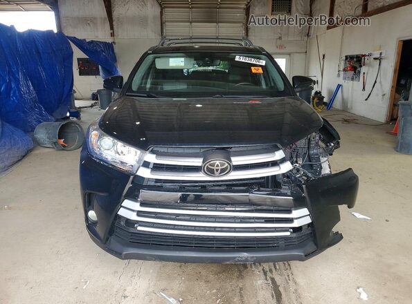 5TDJZRFHXHS518766 2017 TOYOTA HIGHLANDER Черный Вид спереди