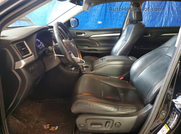5TDJZRFHXHS518766 2017 TOYOTA HIGHLANDER Черный Вид салона спереди