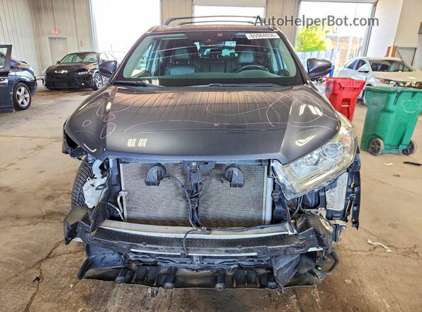 5TDJZRFHXJS907753 2018 TOYOTA HIGHLANDER Blue Front view