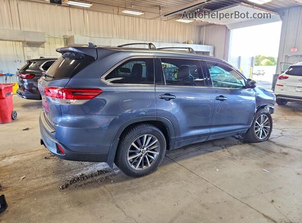 5TDJZRFHXJS907753 2018 TOYOTA HIGHLANDER Blue Rear right