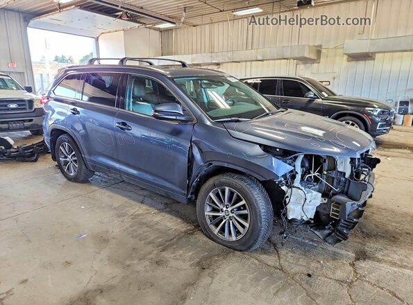 5TDJZRFHXJS907753 2018 TOYOTA HIGHLANDER Blue Front right