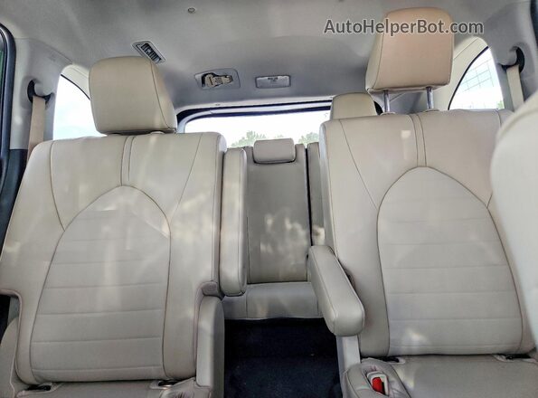 5TDKARAH1PS527194 2023 TOYOTA HIGHLANDER Green უკანა სავარძლების ხედი