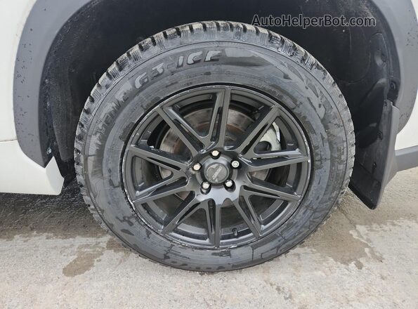 5TDKBRCH1SS646740 2025 TOYOTA HIGHLANDER White Widok wnętrza 360 stopni
