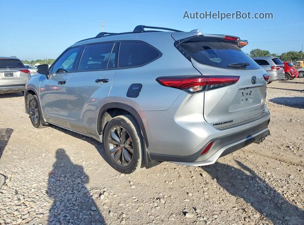 5TDKDRAH2PS524649 2023 TOYOTA HIGHLANDER Серебряный Задняя правая четверть