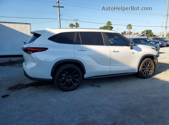 5TDKDRAH3PS032244 2023 TOYOTA HIGHLANDER White Trasero derecho