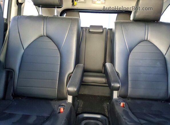 5TDKDRAH3PS032244 2023 TOYOTA HIGHLANDER White Vista de los asientos traseros