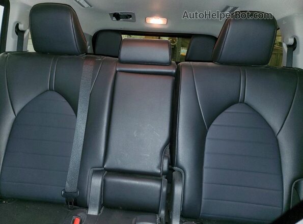 5TDKDRAH5PS041107 2023 TOYOTA HIGHLANDER White Вид задніх сидінь