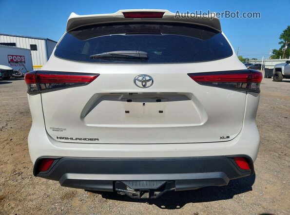 5TDKDRAH6PS011257 2023 TOYOTA HIGHLANDER White Հետևի տեսք