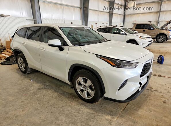 5TDKDRAHXPS501264 2023 TOYOTA HIGHLANDER White წინა მარჯვენა