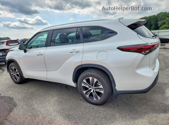 5TDKDRBH0TS608770 2026 TOYOTA HIGHLANDER White Trasero izquierdo