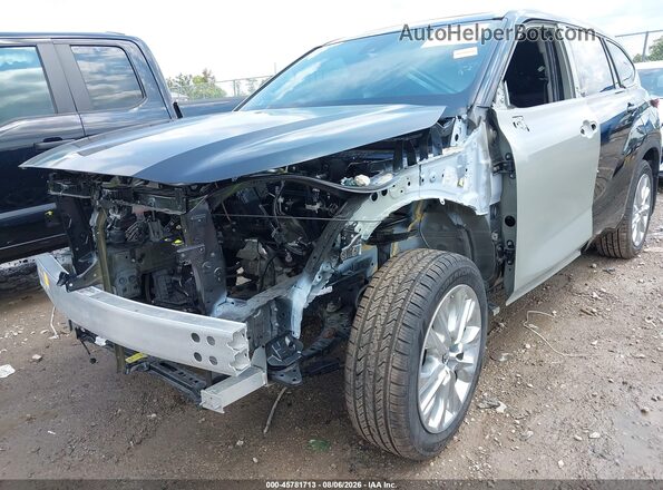 5TDKDRBH1PS018390 2023 TOYOTA HIGHLANDER Black Widok z przodu