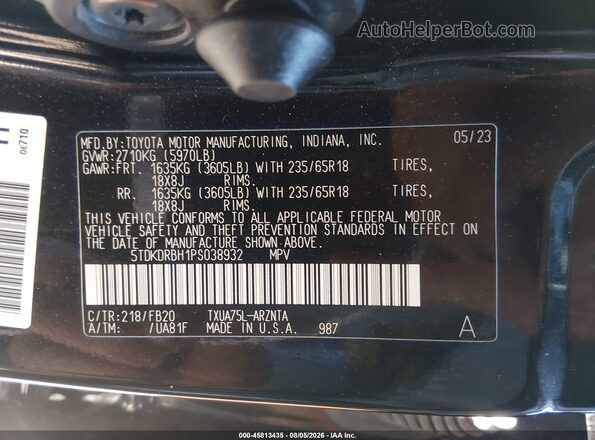 5TDKDRBH1PS038932 2023 TOYOTA HIGHLANDER Black Widok komory silnika