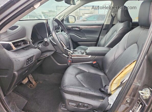 5TDKDRBH2PS035120 2023 TOYOTA HIGHLANDER Gray Вид салону спереду