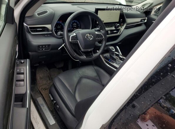 5TDKDRBH2TS597187 2026 TOYOTA HIGHLANDER White Առջևի վահանակի տեսք
