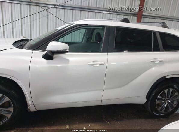 5TDKDRBH4PS028489 2023 TOYOTA HIGHLANDER White 