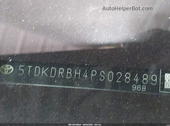5TDKDRBH4PS028489 2023 TOYOTA HIGHLANDER White Vista del compartimento del motor