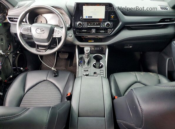 5TDKDRBH4RS558318 2024 TOYOTA HIGHLANDER Gray Vista del salpicadero