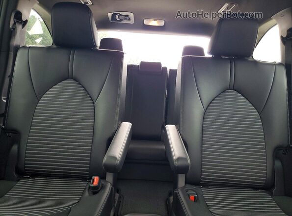 5TDKDRBH4TS597546 2026 TOYOTA HIGHLANDER Blue Вид задніх сидінь