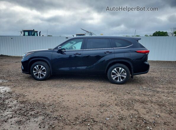 5TDKDRBH5PS526345 2023 TOYOTA HIGHLANDER Black VIN კოდის სტიკერის ხედი