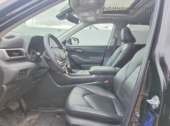 5TDKDRBH5PS526345 2023 TOYOTA HIGHLANDER Black წინა სალონის ხედი