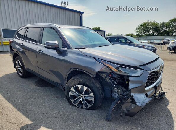 5TDKDRBH6RS567490 2024 TOYOTA HIGHLANDER Gray Przód prawy