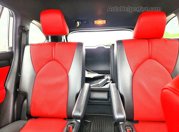 5TDKDRBH8RS543983 2024 TOYOTA HIGHLANDER White Vista de los asientos traseros