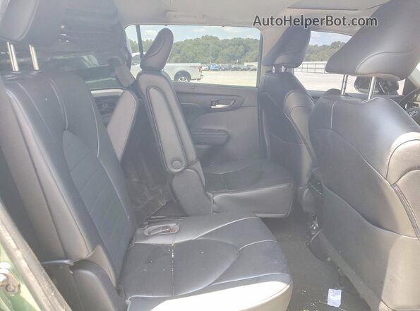5TDKDRBH9PS501786 2023 TOYOTA HIGHLANDER Green Rear interior view