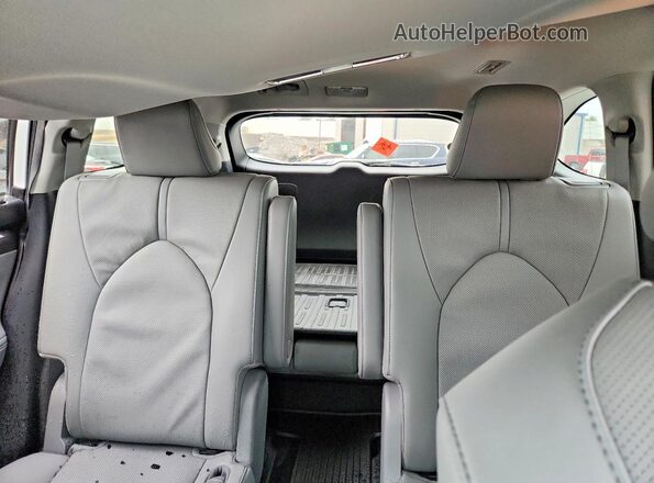 5TDKDRBHXPS021613 2023 TOYOTA HIGHLANDER White Հետևի նստատեղերի տեսք