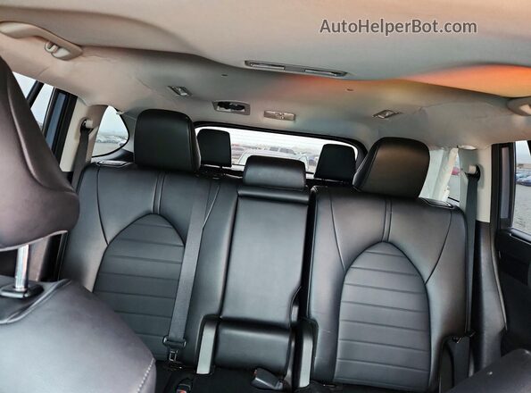 5TDKDRBHXRS568626 2024 TOYOTA HIGHLANDER Серебряный Вид задних сидений