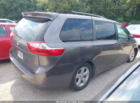 5TDKK3DC0GS694219 2016 TOYOTA SIENNA Gray Vista interior trasera