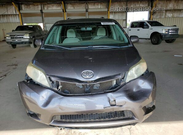 5TDKK3DC3GS714429 2016 TOYOTA SIENNA Gray Vista frontal
