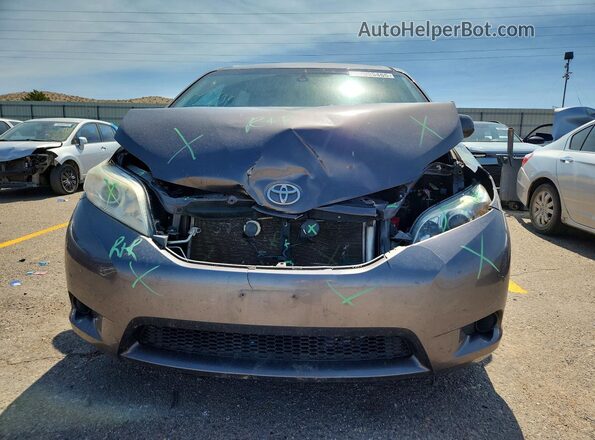 5TDKK3DC6GS727806 2016 TOYOTA SIENNA Gray Front view