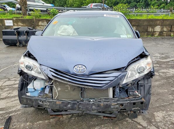 5TDKK3DC7GS765402 2016 TOYOTA SIENNA Синий Вид спереди