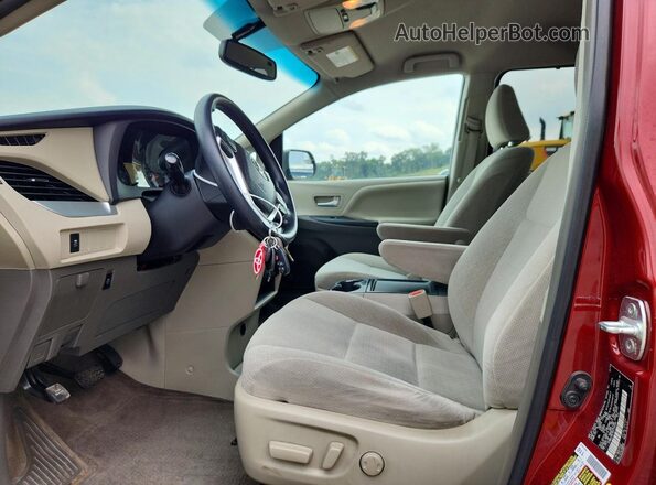 5TDKK3DC9GS730490 2016 TOYOTA SIENNA Red Սալոնի դիմացի տեսք