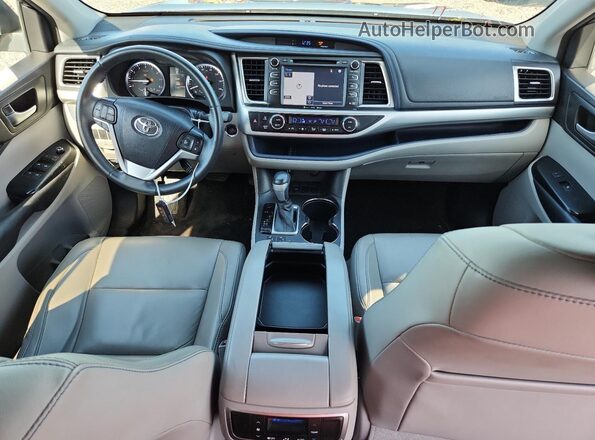5TDKKRFH2GS158836 2016 TOYOTA HIGHLANDER Gray Dashboard view