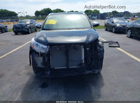 5TDKKRFH3GS176388 2016 TOYOTA HIGHLANDER Black Rear interior view