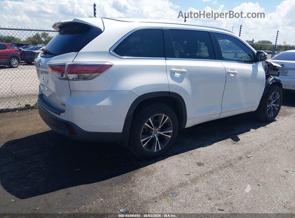 5TDKKRFH5GS135535 2016 TOYOTA HIGHLANDER White Rear right