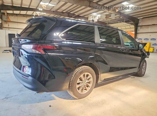 5TDKRKEC0SS231526 2025 TOYOTA SIENNA Black Հետևի աջ