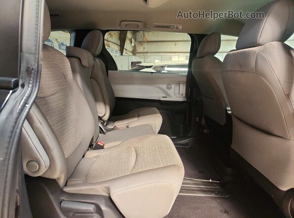 5TDKRKEC0SS231526 2025 TOYOTA SIENNA Black Սալոնի հետևի տեսք