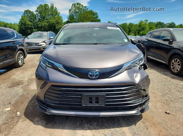 5TDKRKEC3MS048043 2021 TOYOTA SIENNA Серый Вид спереди