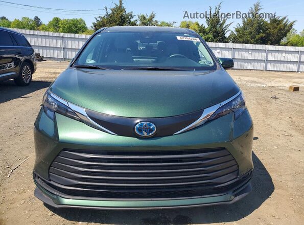 5TDKRKEC4SS239032 2025 TOYOTA SIENNA Green Դիմացի տեսք