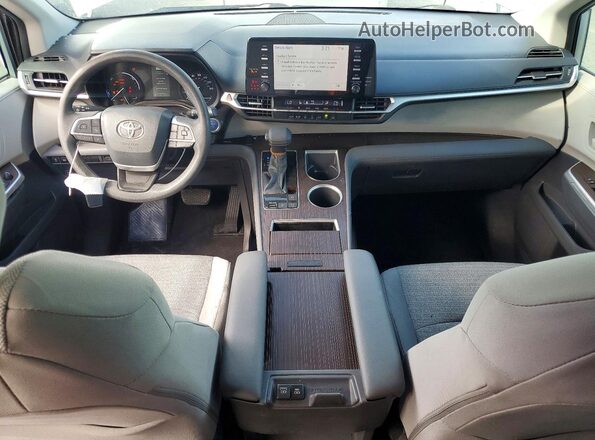 5TDKRKEC6MS049865 2021 TOYOTA SIENNA Gray Առջևի վահանակի տեսք