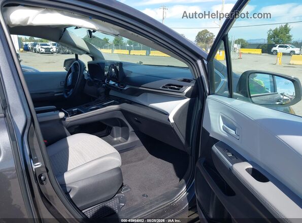 5TDKRKEC9SS289117 2025 TOYOTA SIENNA Серый Вид салона спереди