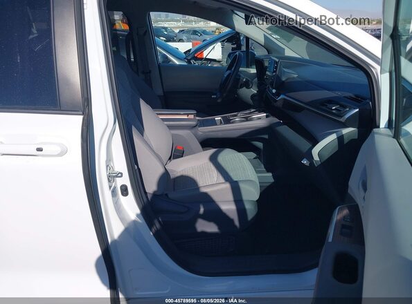 5TDKSKFC0MS039481 2021 TOYOTA SIENNA Белый Вид салона спереди