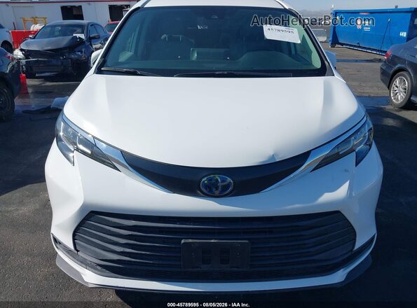 5TDKSKFC0MS039481 2021 TOYOTA SIENNA Белый 