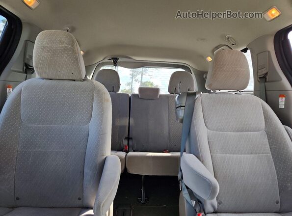 5TDKZ3DC0LS028371 2020 TOYOTA SIENNA Green Vista de los asientos traseros