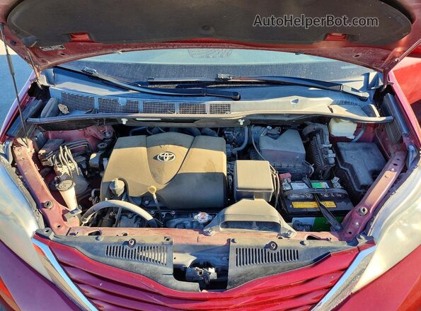 5TDKZ3DC1HS807687 2017 TOYOTA SIENNA Burgundy Engine compartment view