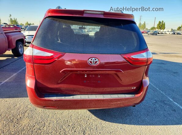 5TDKZ3DC1HS807687 2017 TOYOTA SIENNA Burgundy Rear view